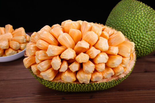 他是龙 推荐视频