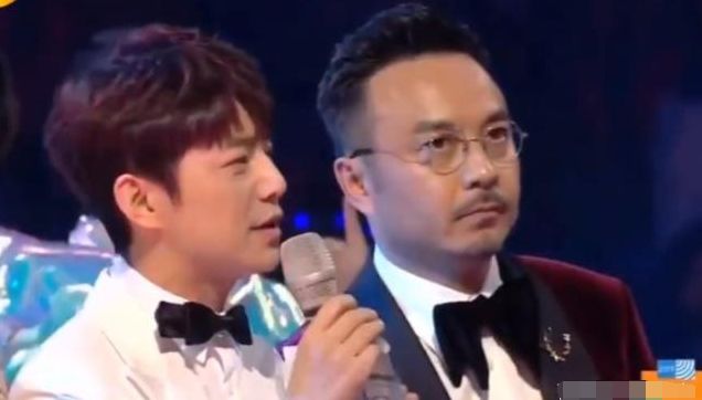 一触即发 推荐视频