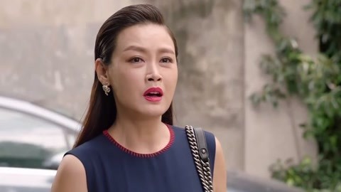 五年迷途，一吻沉沦 推荐视频