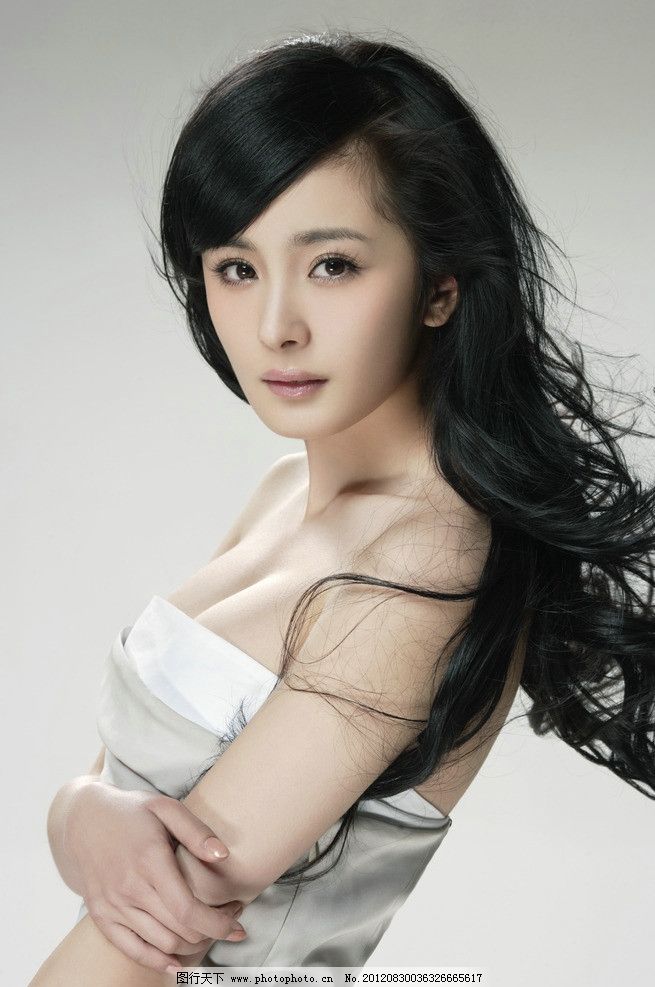 外星萝莉 (2016) 推荐视频