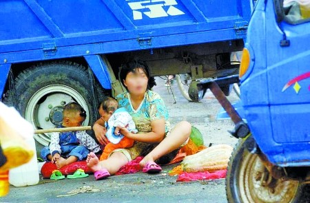 假面骑士极狐：4位王者与黑狐 推荐视频