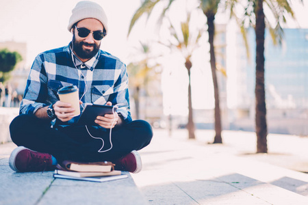 The Wild 野兽们的战争 推荐视频