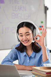 云小姐，封先生说你跑不掉了 推荐视频