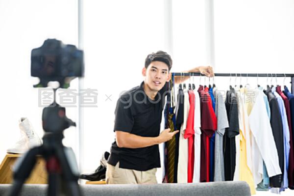 Mike Epps Ready to Sell Out 推荐视频