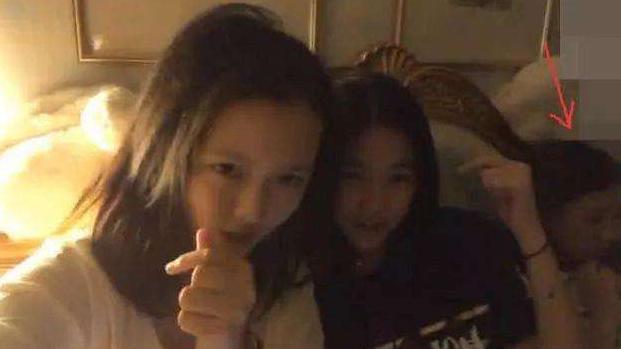 García y García 视频主图