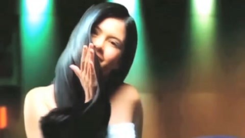 五年后带娃回归演艺圈 推荐视频