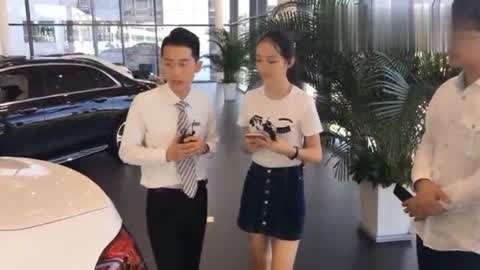 互换灵魂，奶奶带我乘风破浪 推荐视频