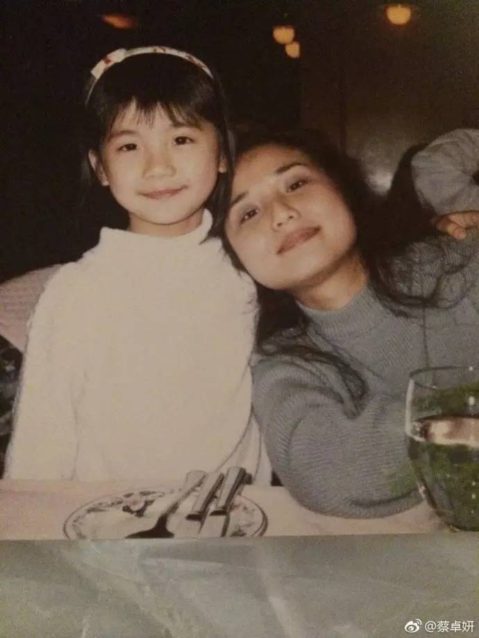 亚瑟王和圆桌骑士