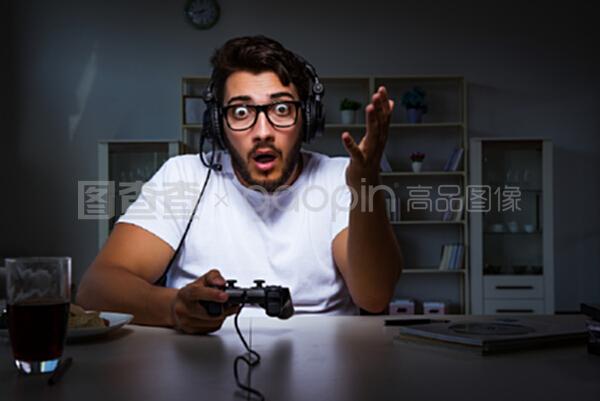 一切都改变的那一天 推荐视频