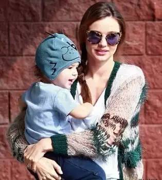 AI创世者 推荐视频