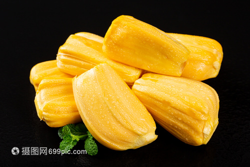 他和她的孤独情事：他 推荐视频