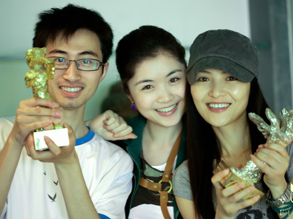 一叶小舟 推荐视频