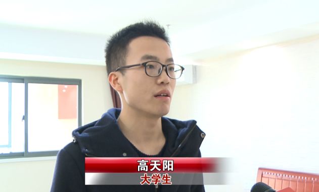 一个决定写连环杀手的作家的浅薄故事 推荐视频