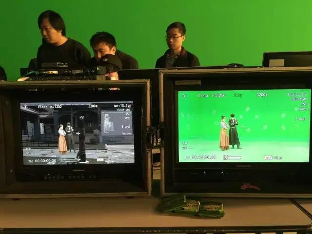 七座墓地 推荐视频