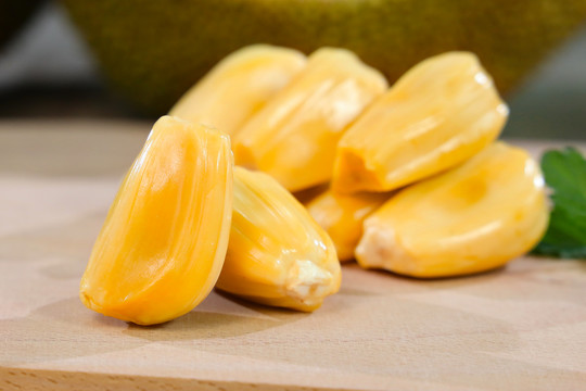 云端之上 推荐视频