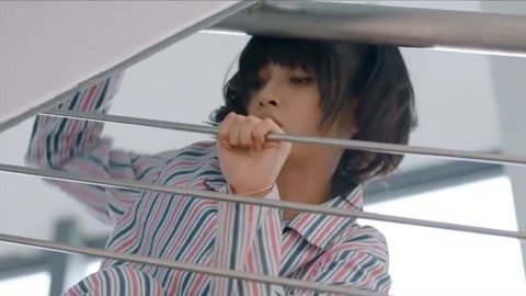 偷偷爱你 推荐视频