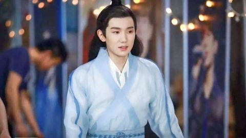 假圣诞老人 推荐视频