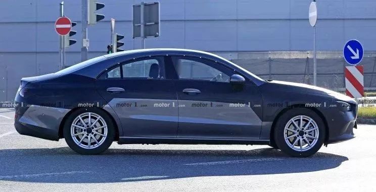 亡国公主驾到，整顿皇室子孙 推荐视频