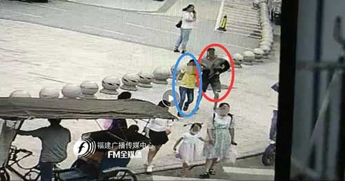 一个决定写连环杀手的作家的浅薄故事 推荐视频